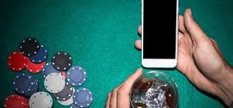 Tampilan permainan Bingo q200m dengan kartu angka dan efek jackpot real-time